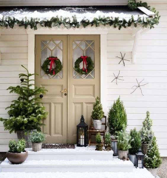 Cómo decorar la puerta de entrada en Navidad