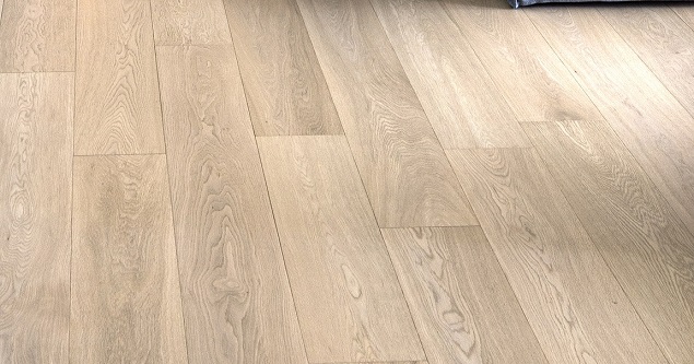 pavimento in legno rovere